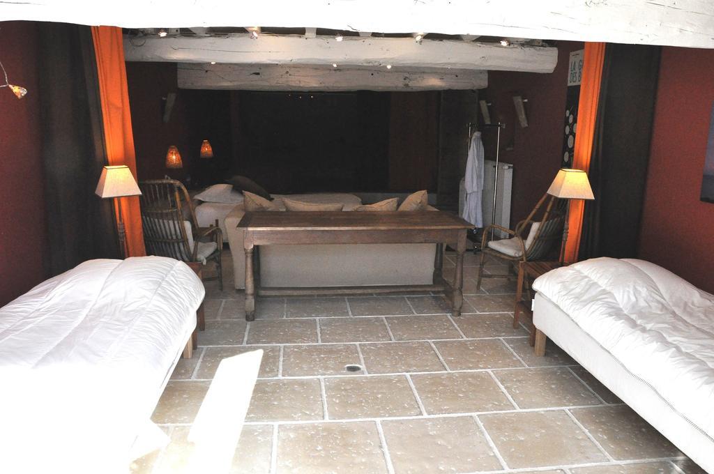Chambre D'Hotes La Noue Saint-Pierre-la-Palud ภายนอก รูปภาพ